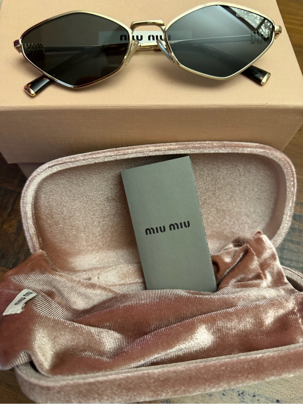 Miu Miu Gold Frame Black Lens Sunglasses with Pink Velvet Case - Picture 2 of 6